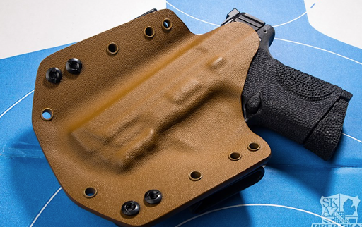 Gun Shop «Black Rhino Concealment», reviews and photos, 24 Center Dr #6, Gilberts, IL 60136, USA