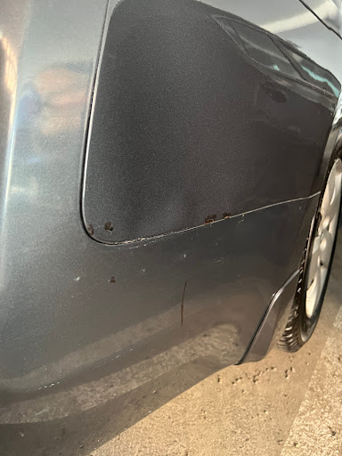 Auto Body Shop «B & L Automotive Repairs Inc», reviews and photos, 3830 N Kedzie Ave, Chicago, IL 60618, USA