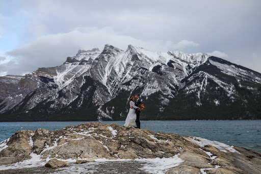 Couples photographer Calgary