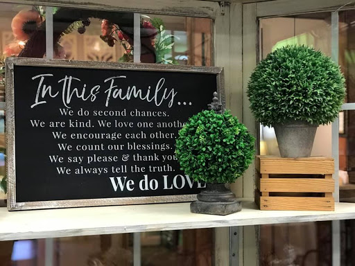 Florist «Classic Florist & Home Decor LLC», reviews and photos, 913 Hillcrest Pkwy, Dublin, GA 31021, USA