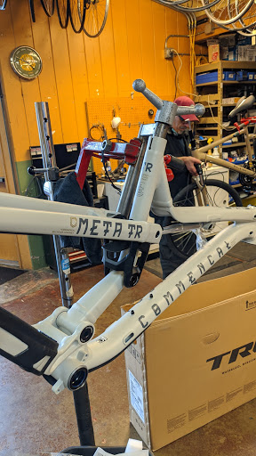 Bicycle Store «Bike Gallery - Beaverton», reviews and photos, 12345 SW Canyon Rd, Beaverton, OR 97005, USA