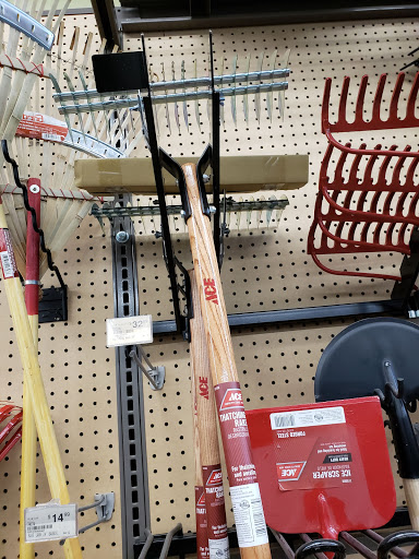 Shopping Mall «Bridle Trails Shopping Center», reviews and photos, 6501-6625 132nd Ave NE, Kirkland, WA 98033, USA