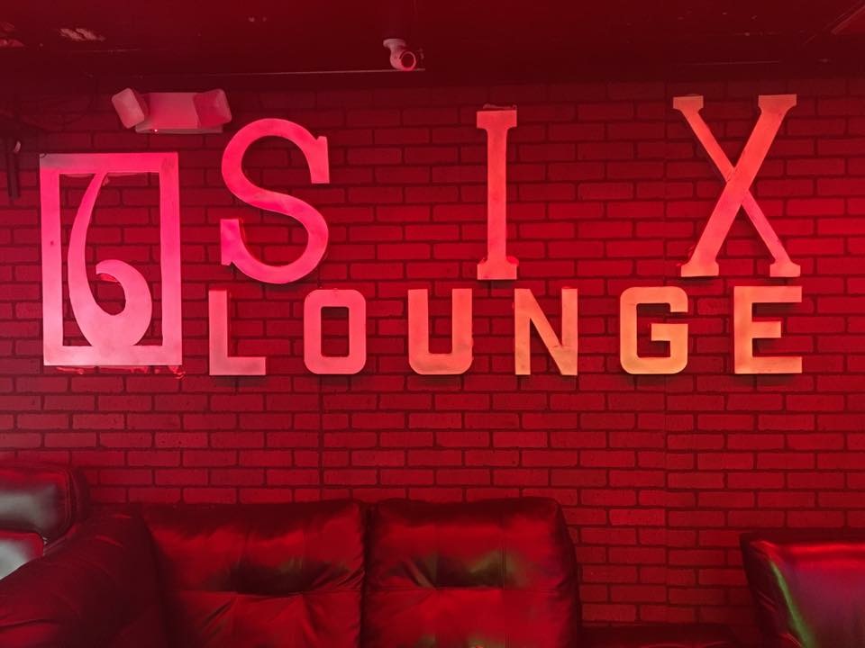 Six Lounge