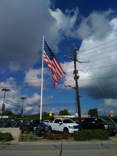 Car Dealer «Sabine River Ford», reviews and photos, 1601 Green Ave, Orange, TX 77630, USA