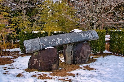 「鳳凰の琴」石碑