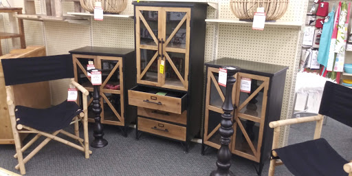Craft Store «Hobby Lobby», reviews and photos, 1658 Town Square South West, Cullman, AL 35057, USA