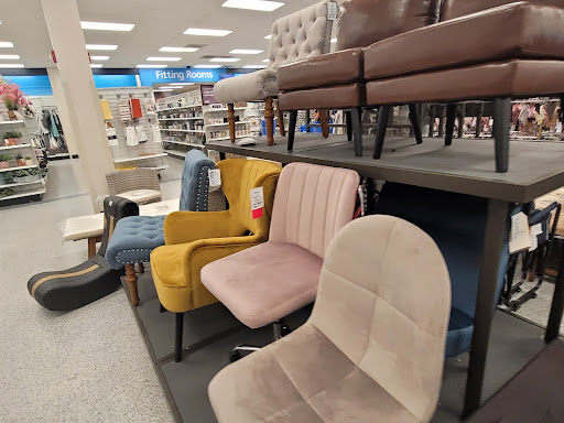 Clothing Store «Ross Dress for Less», reviews and photos, 12680 W Sunrise Blvd, Sunrise, FL 33323, USA