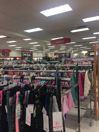Department Store «T.J. Maxx», reviews and photos, 100 Mountaineer Dr, Stroudsburg, PA 18360, USA