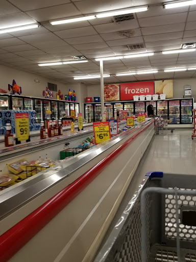 Grocery Store «Save-A-Lot», reviews and photos, 1117 E Commercial St, Springfield, MO 65803, USA