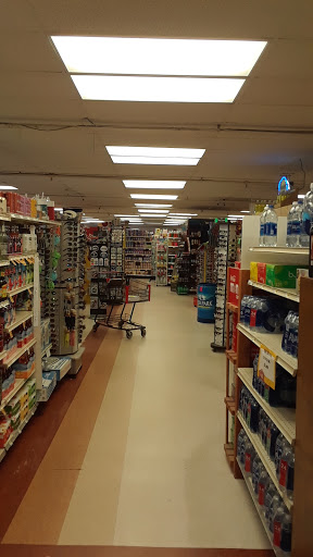 Grocery Store «Piggly Wiggly Hilton Head», reviews and photos, 1 N Forest Beach Dr, Hilton Head Island, SC 29928, USA