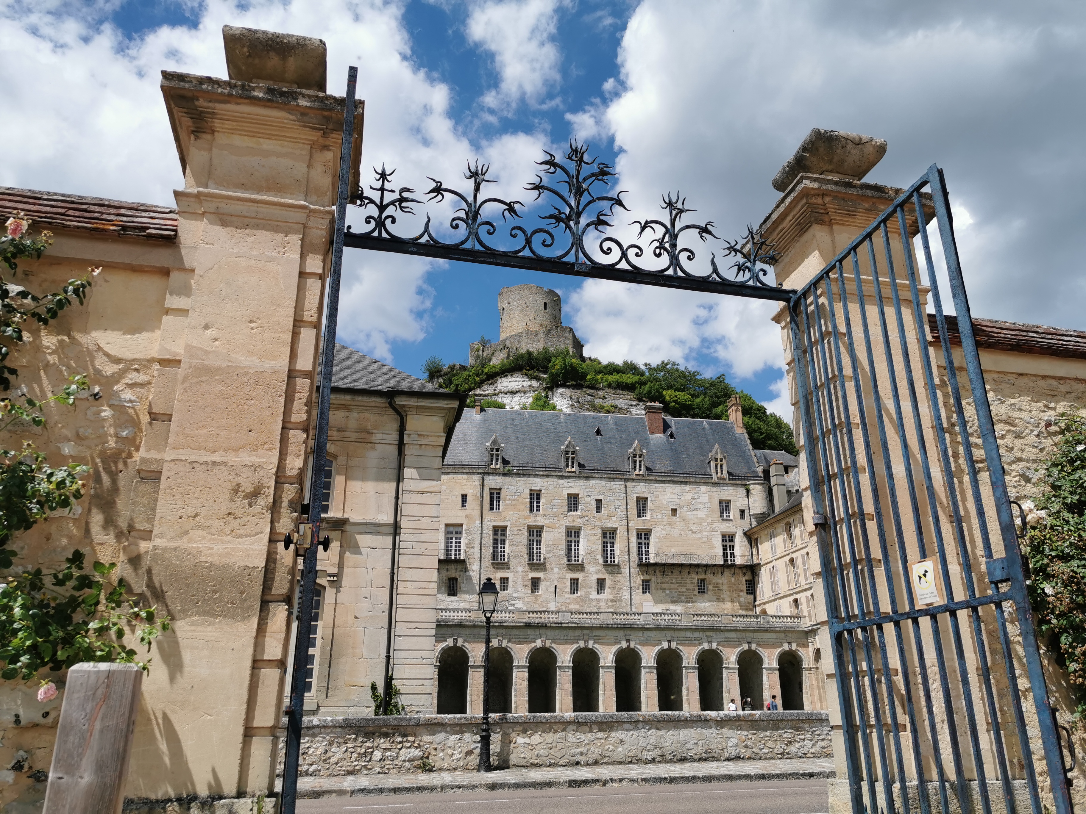 Photo n° 25 de l'avis de Eric.o fait le 17/06/2019 à 19:24