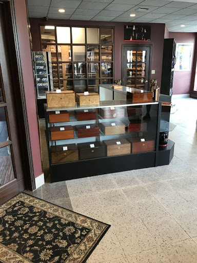 Cigar Shop «Cigar Room 2», reviews and photos, 378 Walnut St Ext, Agawam, MA 01001, USA