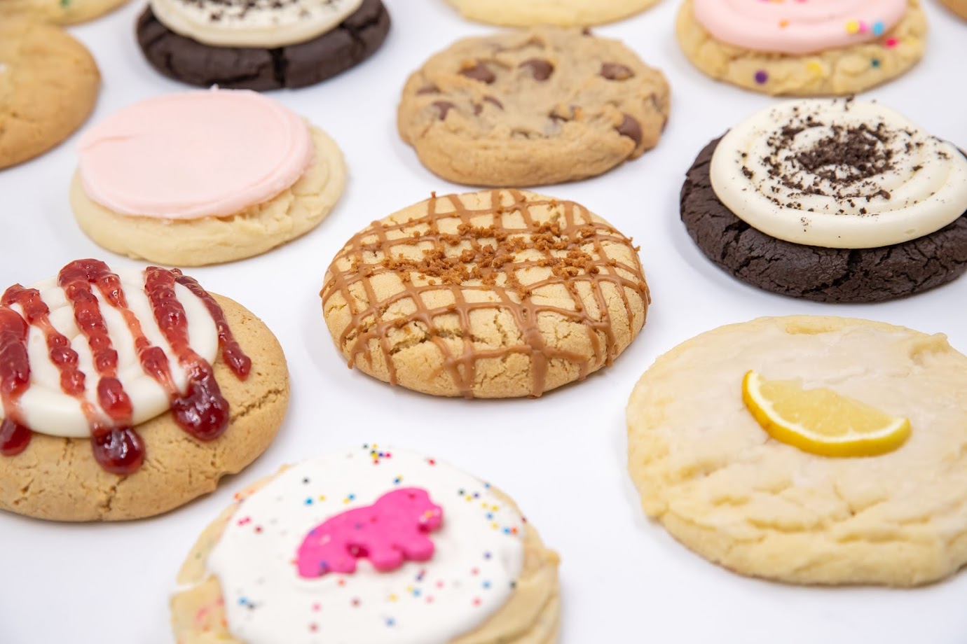 Crumbl Cookies - Arlington Heights