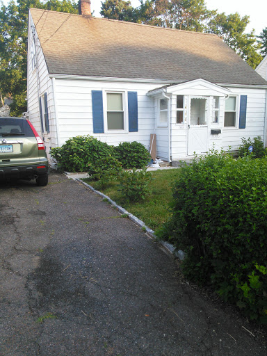 Clothing Store «Forever 21», reviews and photos, 5065 Main St, Trumbull, CT 06611, USA