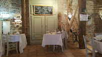 Atmosphère du Restaurant L'Ecuelle d'Or à Clairac - n°8