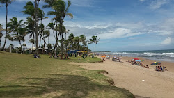 Photo de Praia de Villas do Atlantico avec rivage droit, long