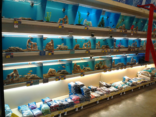 Pet Supply Store «PetSmart», reviews and photos, 3610 Rosecrans St, San Diego, CA 92110, USA