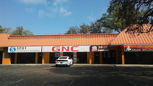 GNC, 616 Oakfield Dr, Brandon, FL 33511, USA, 
