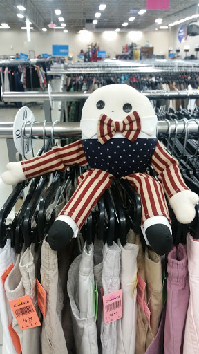 Non-Profit Organization «Goodwill Store & Donation Center», reviews and photos, 481 West Countryside Parkway, Yorkville, IL 60560, USA