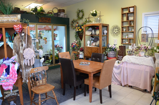 Florist «Chapel Hill Florist», reviews and photos, 2913 IL-120, McHenry, IL 60051, USA