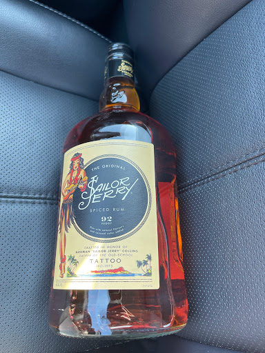 Wine Store «Arlington Wine & Liquor», reviews and photos, 718 Dutchess Turnpike, Poughkeepsie, NY 12603, USA