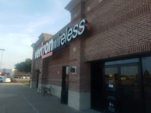 Cell Phone Store «Verizon», reviews and photos, 15749 Farm to Market Rd 529, Houston, TX 77095, USA