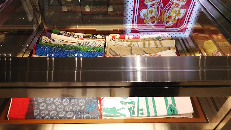 エルメス 髙島屋京都店 京都府京都市下京区真町 革製品専門店 グルコミ