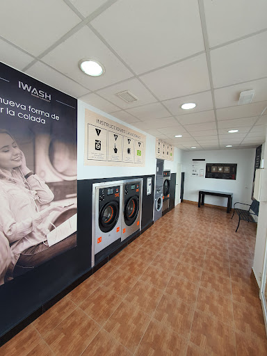 I WASH LAVANDERÍA LUCENA DEL PUERTO