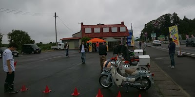 ライダーズピット まるせい 果樹園