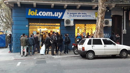 Sites to buy disinfectant gel in Montevideo