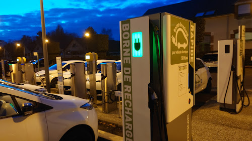 Borne de recharge de véhicules électriques Public Charging Station Alençon