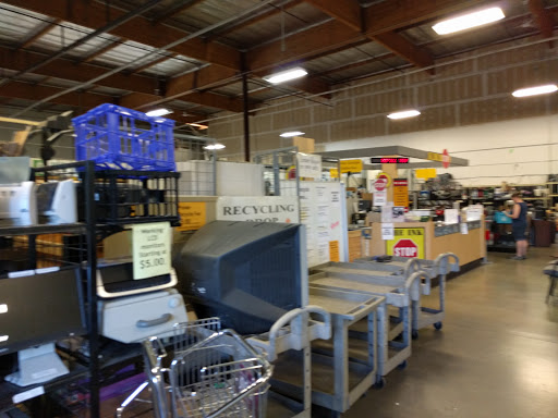 Computer Repair Service «RE-PC Recycled Computers», reviews and photos, 510 Andover Park W, Tukwila, WA 98188, USA