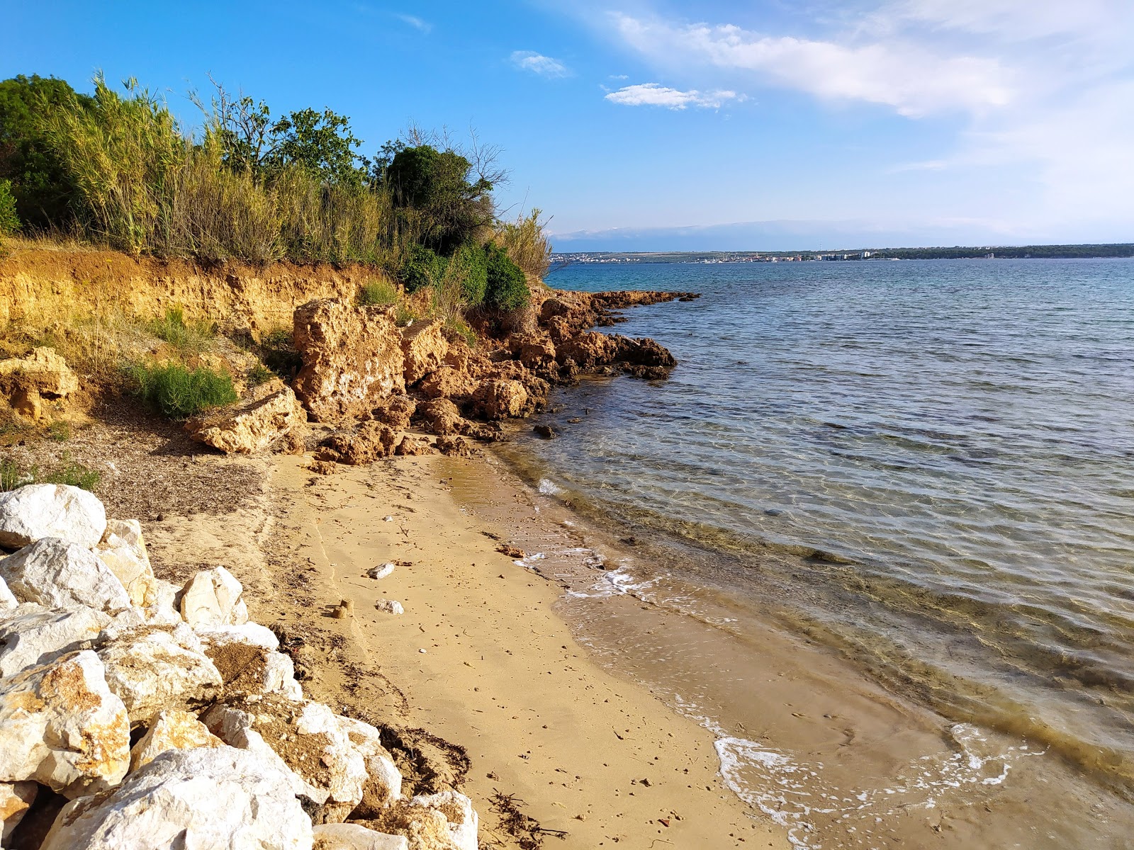Fotografie cu Bartovica beach zonele de facilități