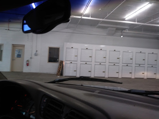 Self-Storage Facility «Life Storage», reviews and photos, 420 W St Paul Ave, Milwaukee, WI 53203, USA
