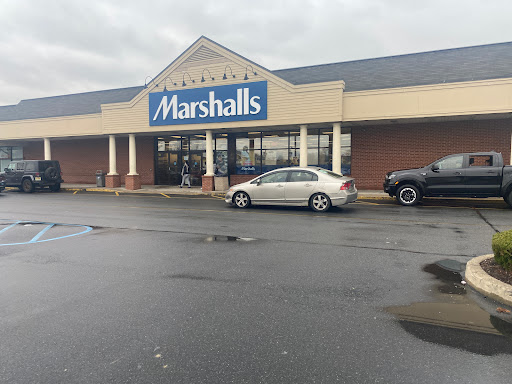 Marshalls, 8-12 Franklin St, Bloomfield, NJ 07003, USA, 