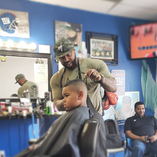 Barber Shop «Da-Nu-U Barbershop», reviews and photos, 8750 Main St #222, Frisco, TX 75033, USA