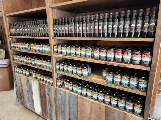 Grocery Store «Garlic World», reviews and photos, 4800 Monterey Rd, Gilroy, CA 95020, USA