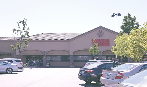 Grocery Store «Vons», reviews and photos, 26518 Bouquet Canyon Rd, Saugus, CA 91350, USA