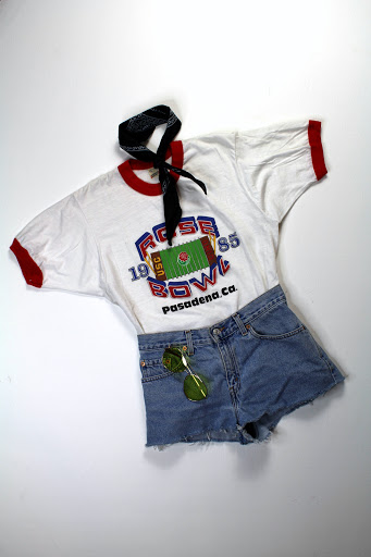 Vintage Clothing Store «Clothing Underground», reviews and photos, 1652 N High St, Columbus, OH 43201, USA