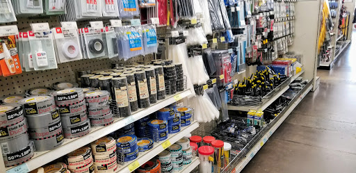 Hardware Store «Harbor Freight Tools», reviews and photos, 22330 S Sterling Blvd STE 101, Sterling, VA 20164, USA
