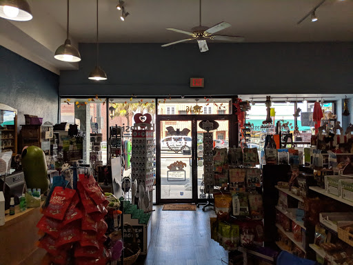 Pet Supply Store «Dog-Mania & Cats», reviews and photos, 37846 Meridian Ave, Dade City, FL 33525, USA
