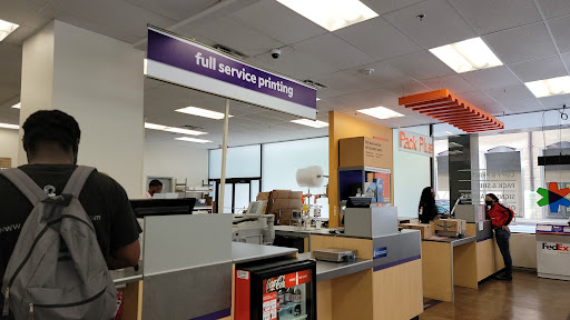 Print Shop «FedEx Office Print & Ship Center», reviews and photos, 100 Peachtree St NE #101, Atlanta, GA 30303, USA