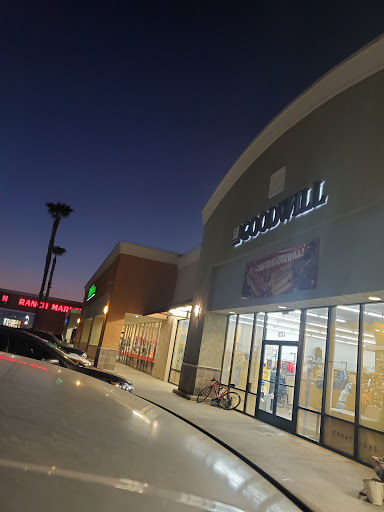 Variety Store «Daiso Japan», reviews and photos, 673 N Euclid St, Anaheim, CA 92801, USA