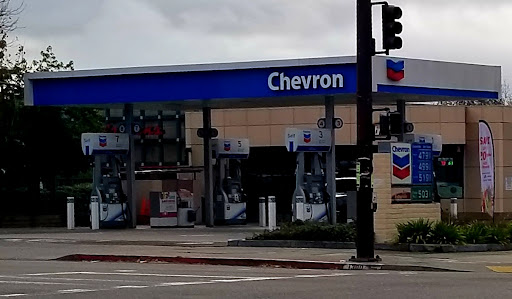 Chevron, 1300 San Pablo Ave, Berkeley, CA 94702, USA, 