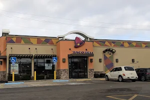 Taco Bell image