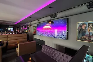 Living Shisha Lounge image