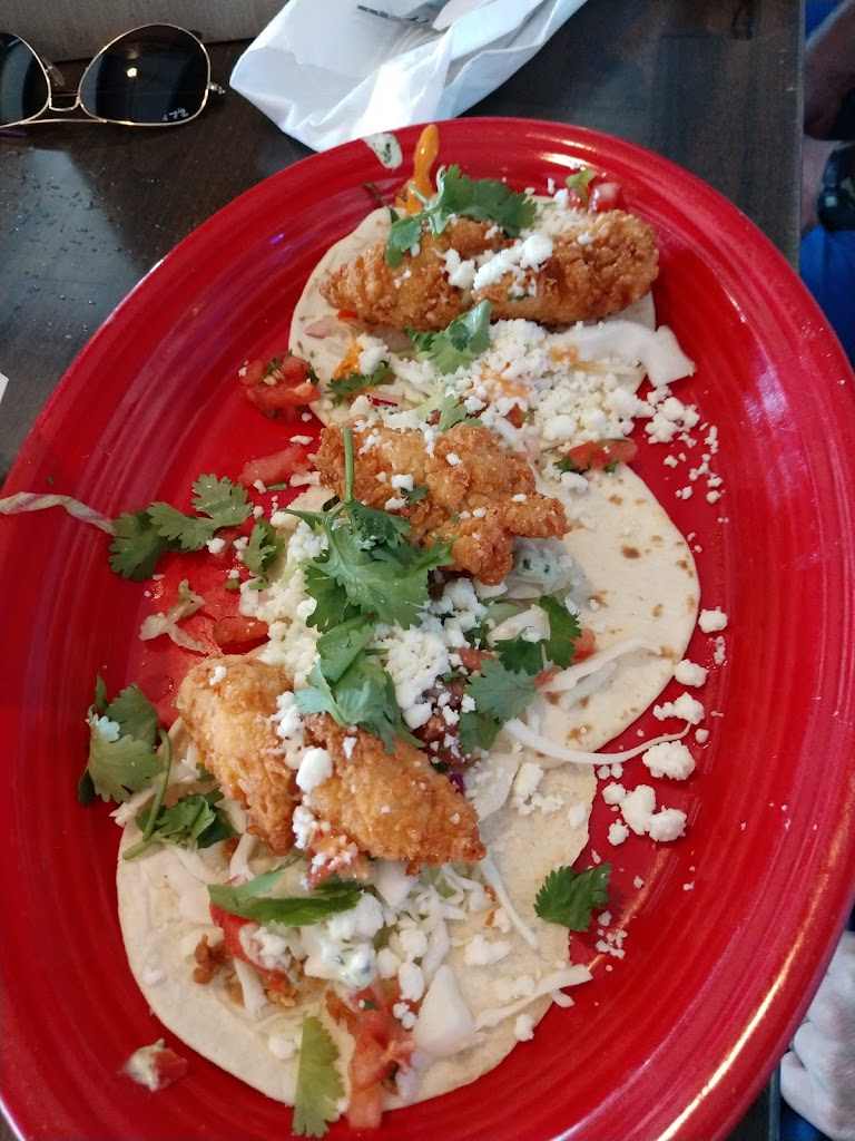 Papa Doc's Lakeside Grill 39845