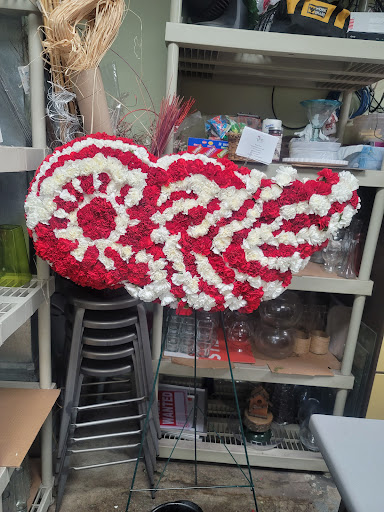 Florist «Romulus Flowers & Gifts», reviews and photos, 7563 Merriman Rd, Romulus, MI 48174, USA