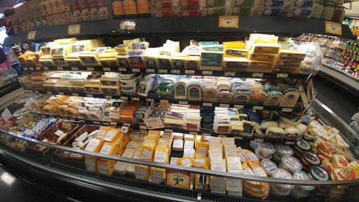 Health Food Store «Sprouts Farmers Market», reviews and photos, 835 W Foothill Blvd, Claremont, CA 91711, USA