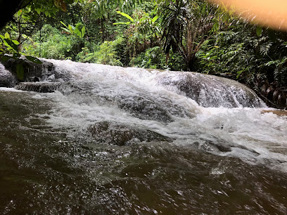 น้ำตกคลีตี้ Khli Ti Waterfall